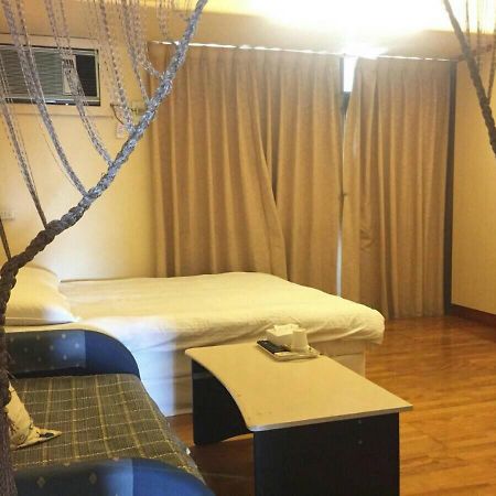 逢甲nu House Apartment Тайджун Екстериор снимка