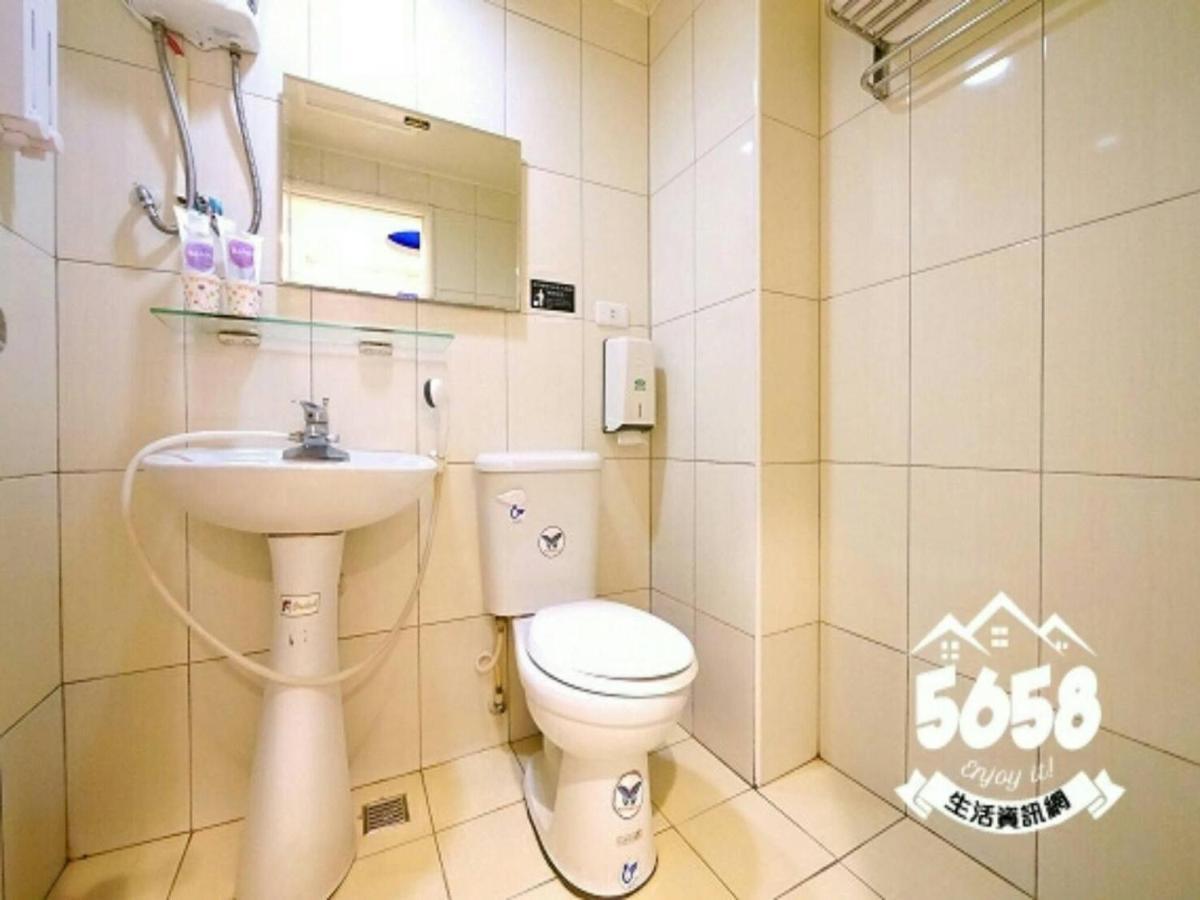 逢甲nu House Apartment Тайджун Екстериор снимка